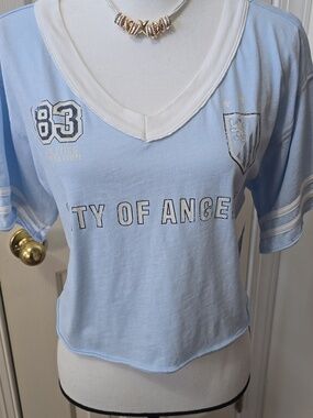 ARIZONA JEAN CO BRAND WOMEN'S JUNIOR SIZE LIGHT BLUE PULLOVER CROP TEE SIZE XS